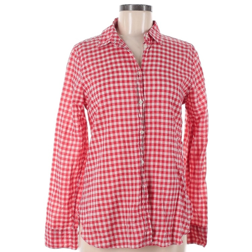 Red white checkered button shirt